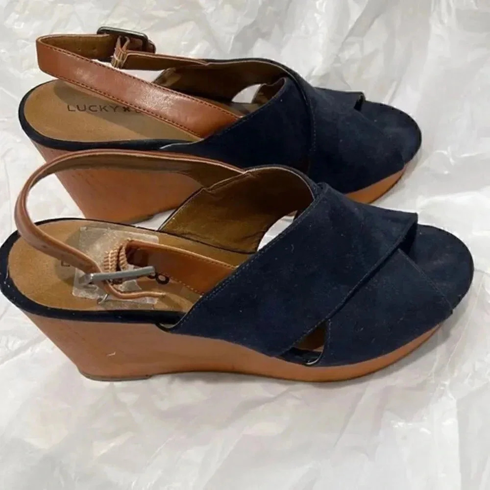 Lucky Brand blue sandals wedges size 8B